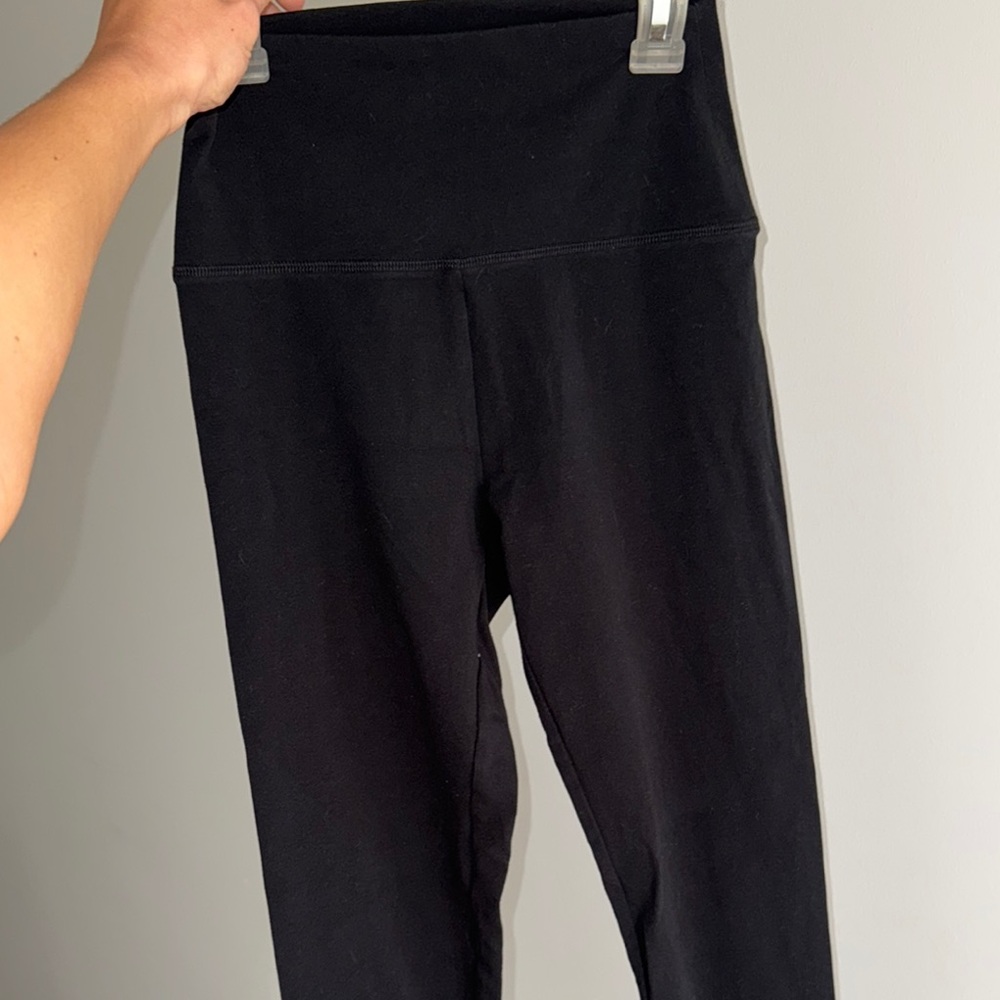 Women’s Black Aerie High-Waisted Leggings